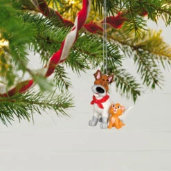 Hallmark Disney Oliver And Company 35th Anniversary Oliver And Dodger Ornament -Hallmark Decoration Store Oliver and Company Dog and Cat Keepsake Ornament 1899QXD6559 02