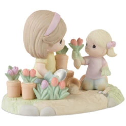 Precious Moments A Mother’s Love Makes A Garden Grow Figurine, 4.4" -Hallmark Decoration Store Precious Moments Mother and Daughter Gardening Figurine 223010 03